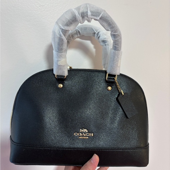 Coach mini Sierra - Picture 1 of 2